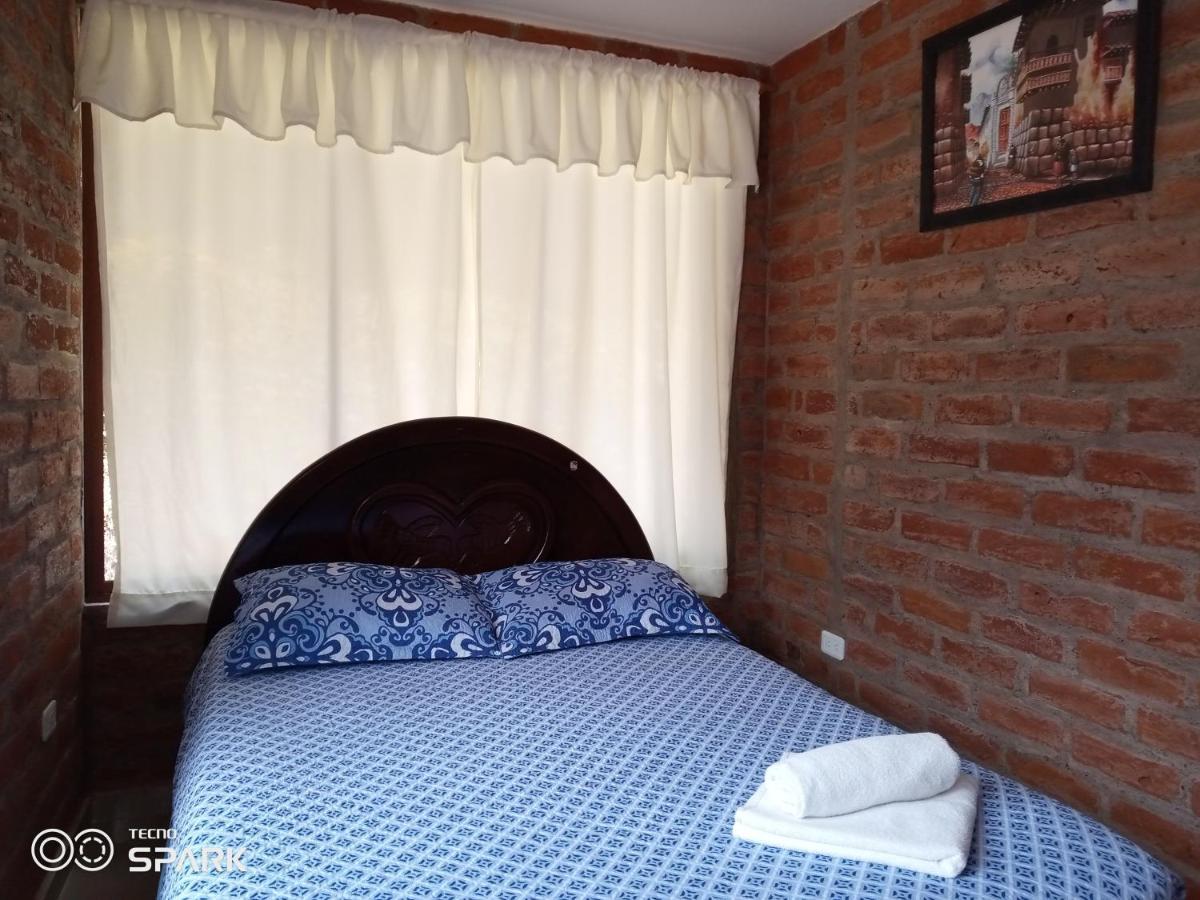 Hotel Playita Salomon à Baños Extérieur photo