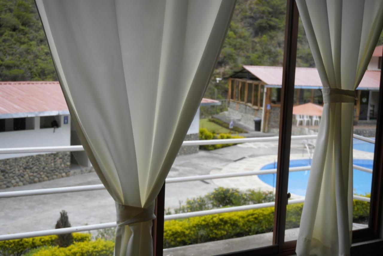 Hotel Playita Salomon à Baños Extérieur photo