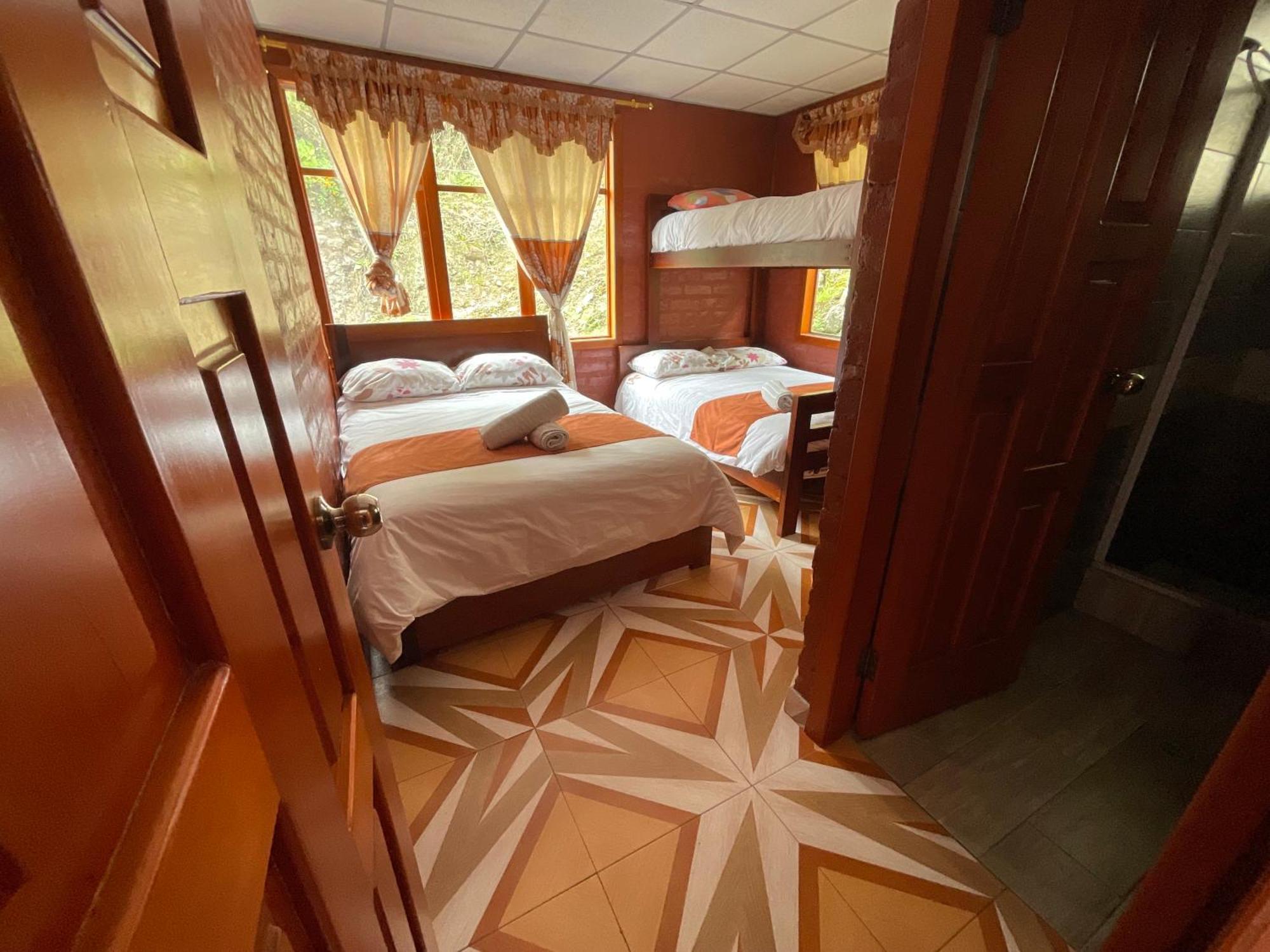 Hotel Playita Salomon à Baños Extérieur photo